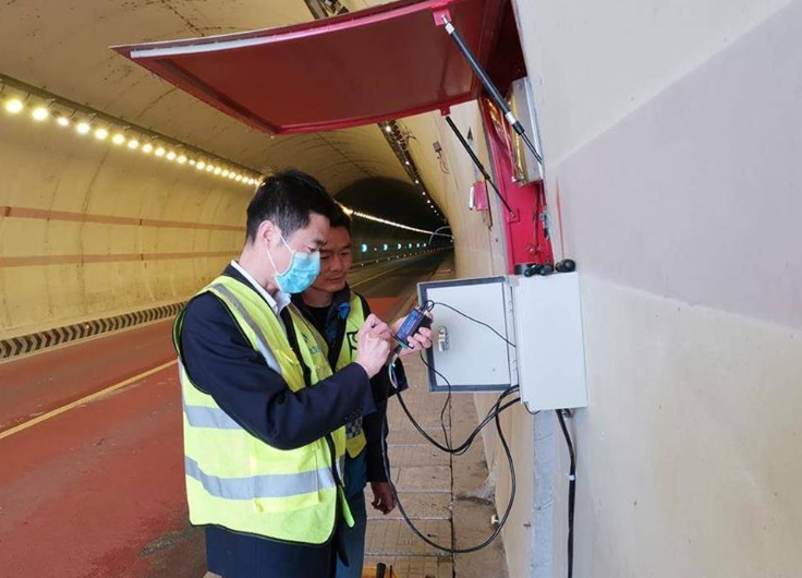 公路隧道排煙工況分析與研究